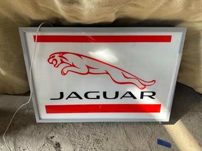 Lot 413 - JAGUAR LIGHT-UP SIGN 28" X 20"