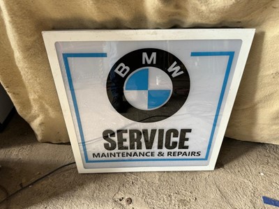 Lot 425 - BMW SERVICE LIGHT-UP SIGN 24" X 24"