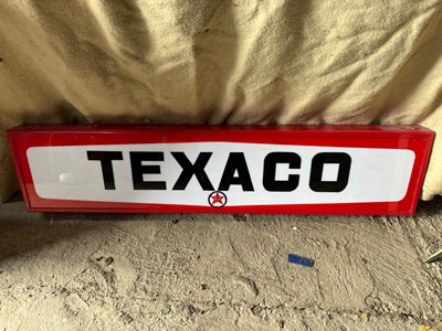 Lot 473 - TEXACO LIGHT-UP SIGN 50" X 11"