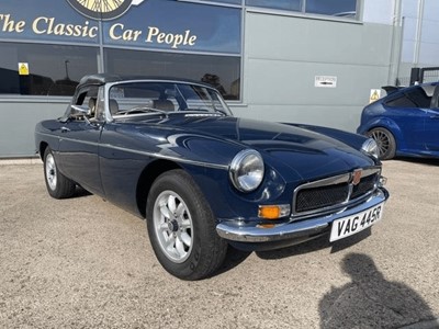 Lot 203 - 1977 MG B Roadster