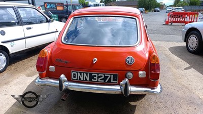 Lot 28 - 1972 MG B GT