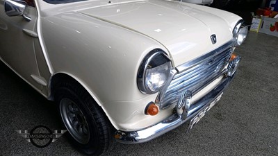 Lot 170 - 1969 MORRIS MINI 1000