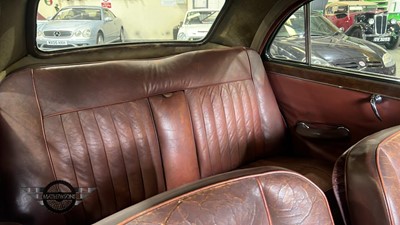 Lot 592 - 1954 MG MAGNETTE