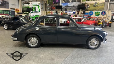 Lot 592 - 1954 MG MAGNETTE