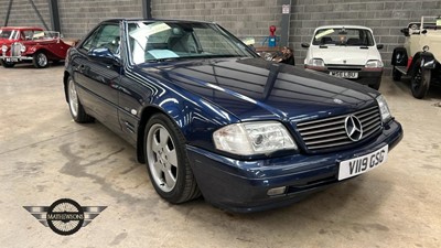 Lot 178 - 1999 MERCEDES SL320 AUTO