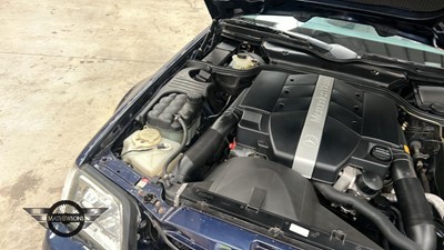 Lot 178 - 1999 MERCEDES SL320 AUTO