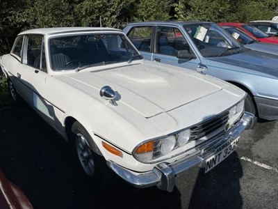 Lot 210 - 1971 TRIUMPH STAG AUTO