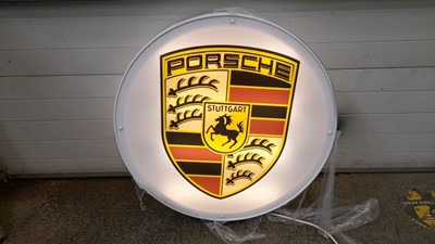 Lot 323 - LARGE CIRCULAR PORSCHE ILLUMINATED SIGN 36" DIA