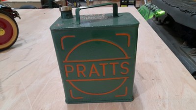 Lot 469 - 1934 PRATTS 2 GALLON FUEL CAN