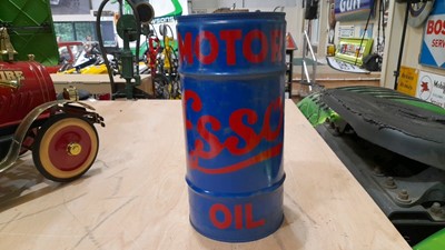 Lot 521 - ESSO MOTOR OIL 5 GALLON  DRUM