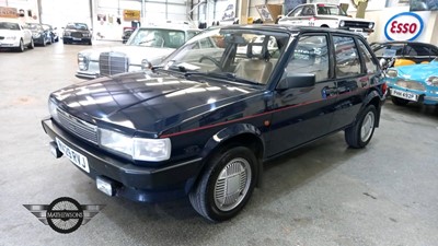 Lot 574 - 1998 ROVER MAESTRO L