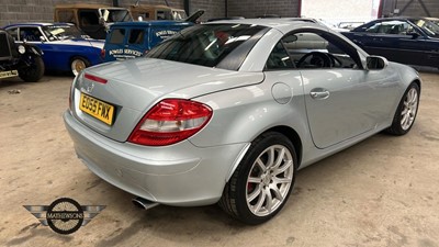 Lot 782 - 2005 MERCEDES SLK280 AUTO