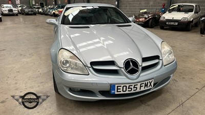 Lot 782 - 2005 MERCEDES SLK280 AUTO