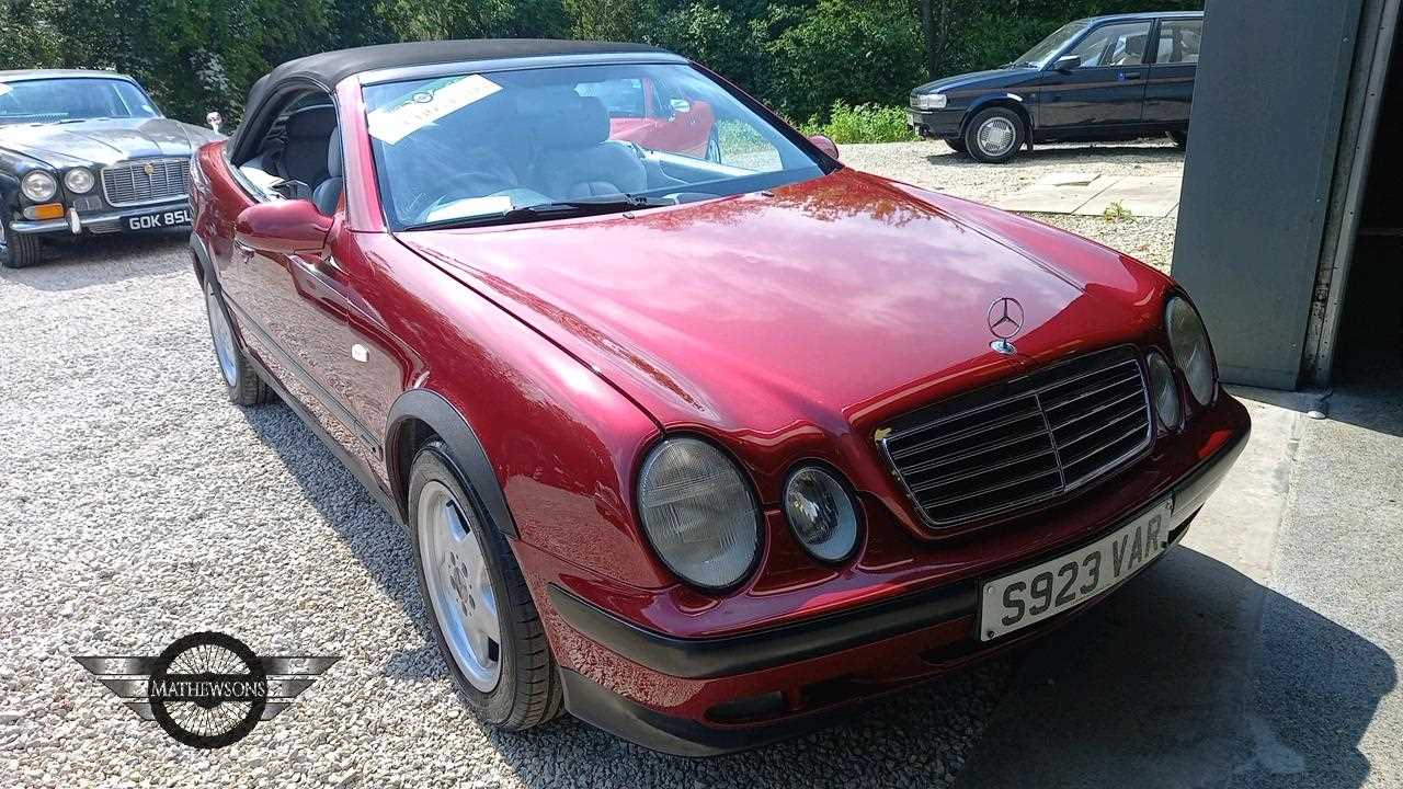 Lot 840 - 1998 MERCEDES CLK 320 ELEGANCE AUTO