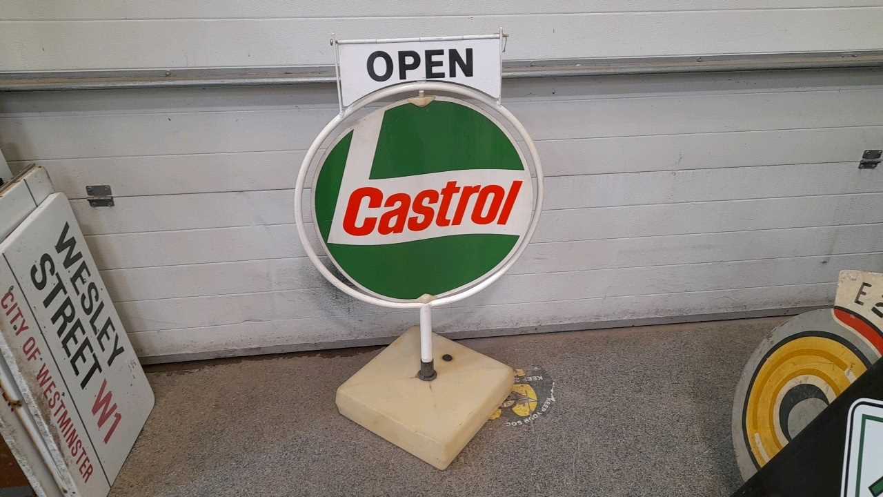 Castrol Service Sign Lot 207 - CASTROL OPEN-CLOSED REVOLVING SIGN