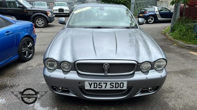 Lot 844 - 2007 JAGUAR XJ SOVEREIGN V6 TDVI A