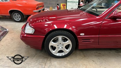 Lot 96 - 1999 MERCEDES SL320 AUTO