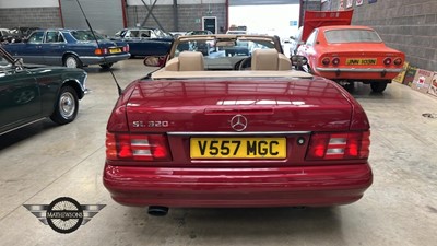 Lot 96 - 1999 MERCEDES SL320 AUTO