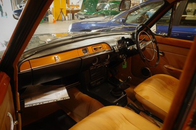 Lot 162 - 1969 TRIUMPH 2000