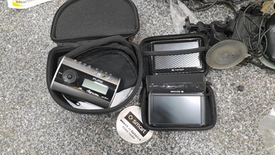 Lot 817 - VARIOUS SMART CAR PARTS