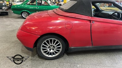 Lot 822 - 1997 ALFA ROMEO SPIDER T SPARK 16 V