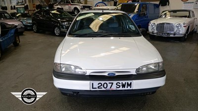 Lot 397 - 1993 FORD MONDEO LX