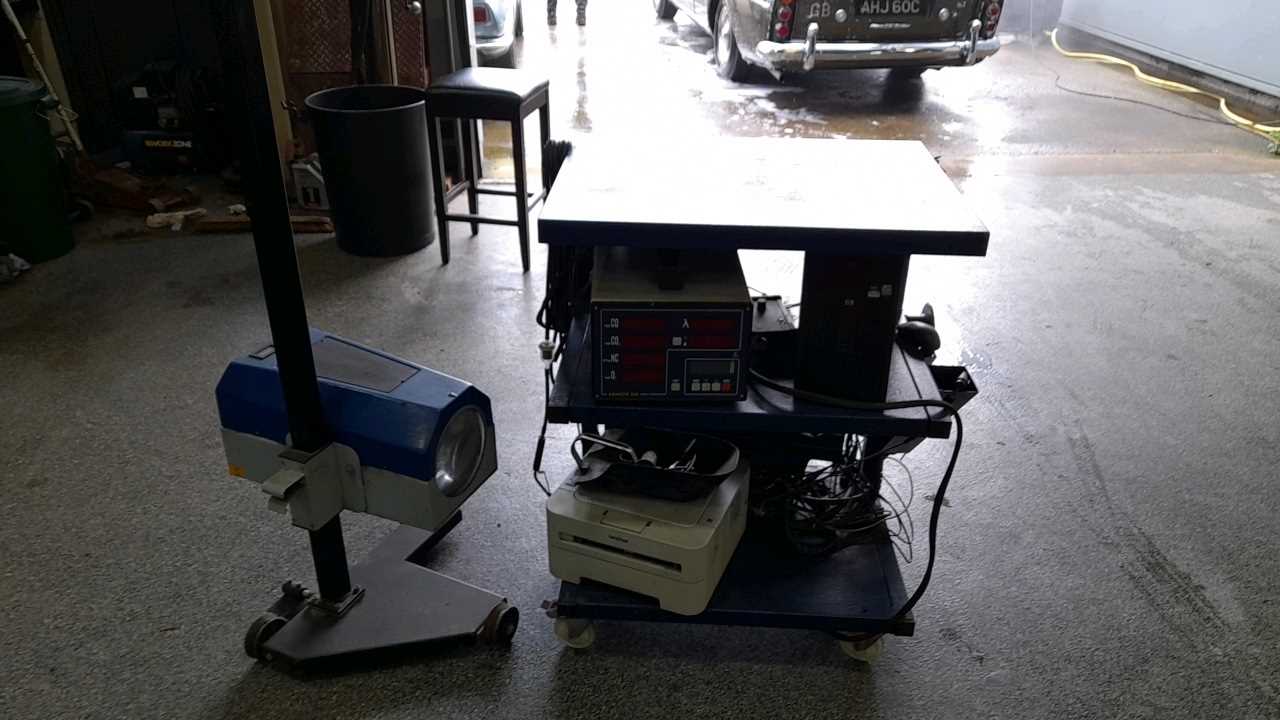 Mot Point Machine Lot 248 - MOT ANALYSER MACHINE & BEAM ALIGNMENT