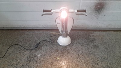 Lot 649 - VESPA LAMP