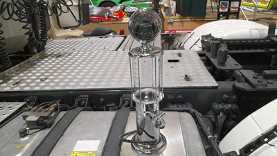 Lot 661 - CHROME PETROL PUMP DECANTER