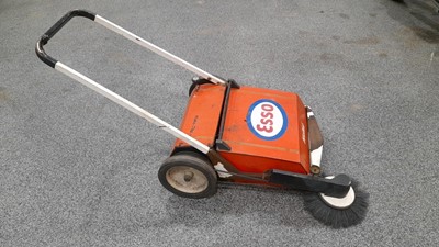 Lot 299 - ESSO FORECOURT SWEEPER ( HACO-FLIPPER )