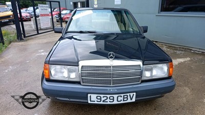 Lot 304 - 1993 MERCEDES 190E