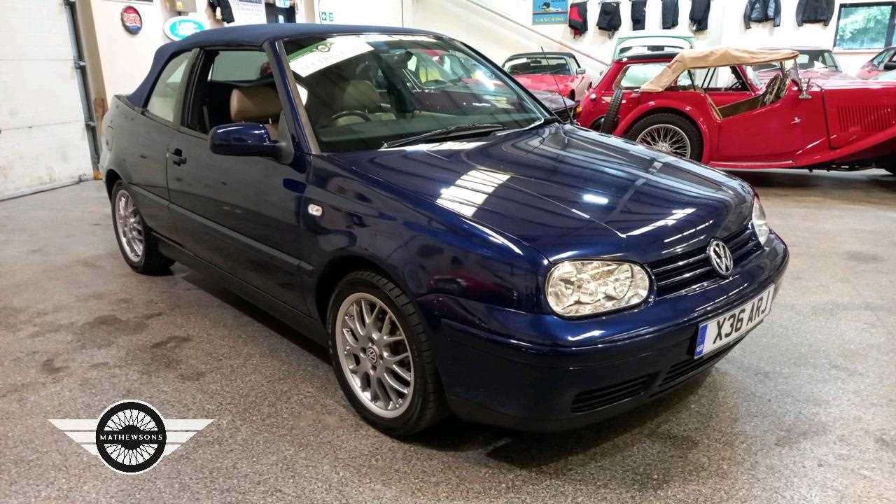 Lot 58 - 2000 VOLKSWAGEN GOLF CABRIOLET AV-GE