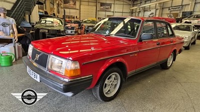 Lot 409 - 1989 VOLVO 240 GL