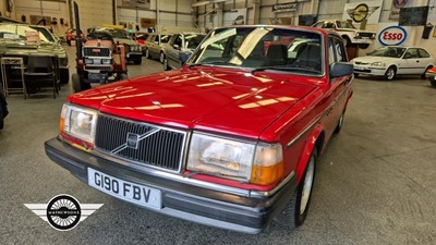 Lot 409 - 1989 VOLVO 240 GL