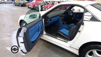 Lot 733 - 2000 MERCEDES SLK 200 KOMPRESSOR