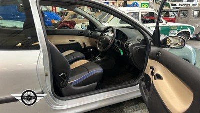 Lot 21 - 2004 PEUGEOT 206 INDEPENDENCE