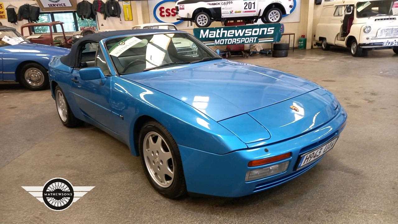 Lot 37 - 1990 PORSCHE 944 S2 CABRIO