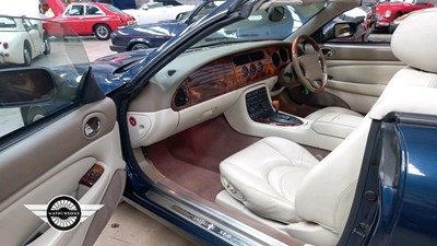 Lot 79 - 2001 JAGUAR XK8 CONVERTIBLE AUTO