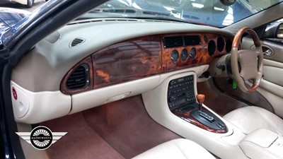 Lot 79 - 2001 JAGUAR XK8 CONVERTIBLE AUTO