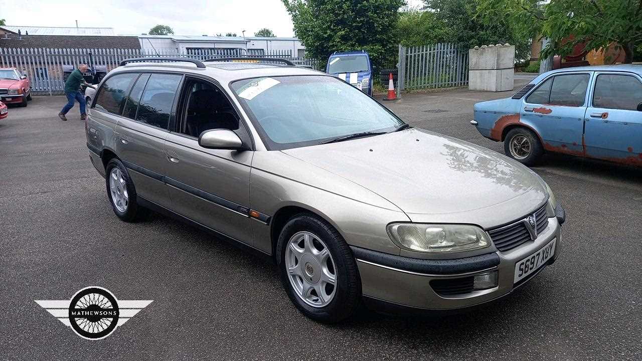 Lot 95 - 1998 VAUXHALL OMEGA CDX TD