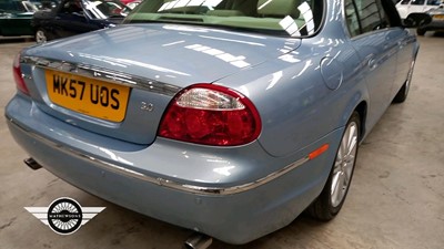 Lot 111 - 2007 JAGUAR S-TYPE SE V6 AUTO