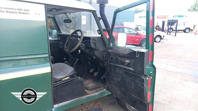 Lot 117 - 2004 LAND ROVER DEFENDER 110 COUNTY TD5