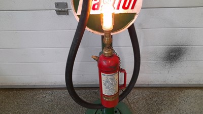 Lot 435 - CASTROL PUMP LIGHT