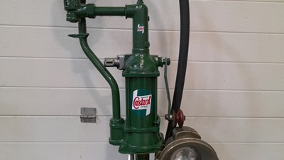 Lot 435 - CASTROL PUMP LIGHT