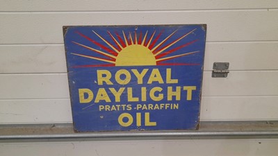 Lot 493 - ROYAL DAYLIGHT PRATTS PARAFFIN OIL