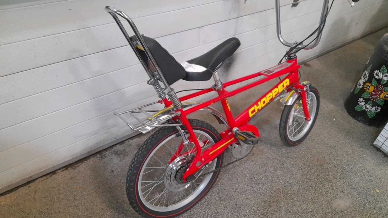 Lot 194 Mk3 Raleigh Chopper Limited Edition Sn