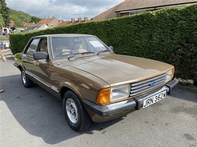 Lot 262 - 1981 FORD CORTINA L