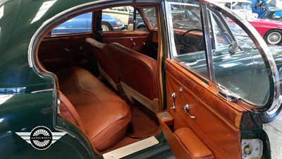 Lot 170 - 1966 JAGUAR 3.4/340