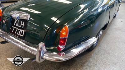 Lot 170 - 1966 JAGUAR 3.4/340