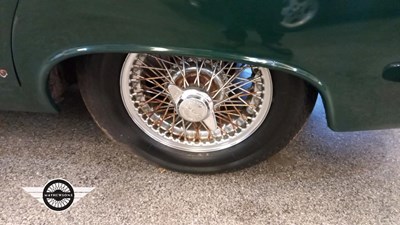 Lot 170 - 1966 JAGUAR 3.4/340